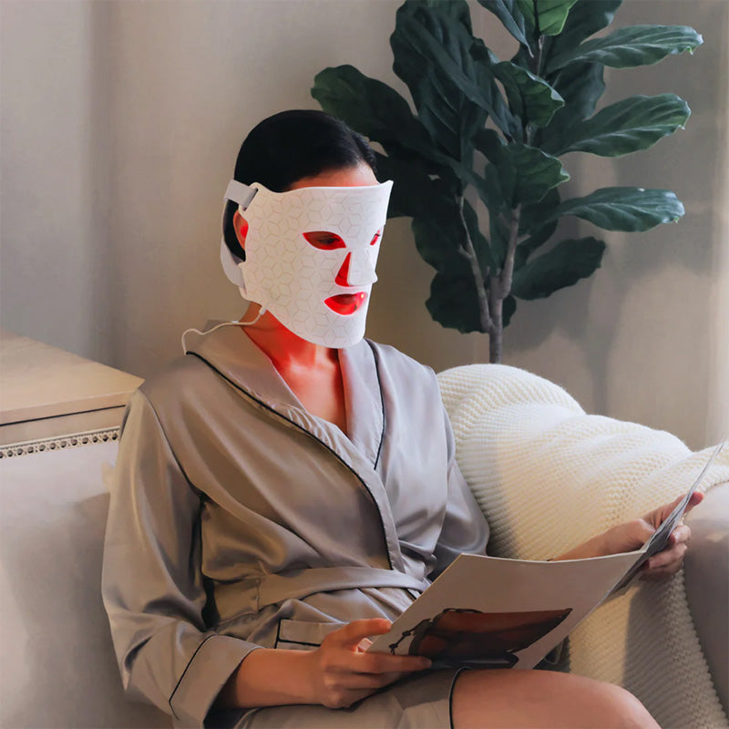Silicone photorejuvenation beauty instrument