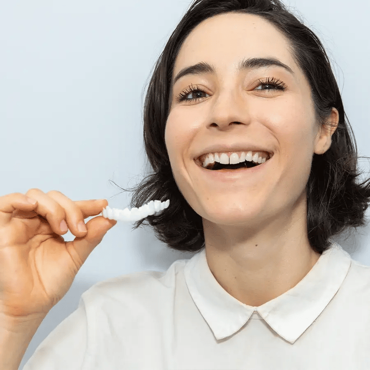 PHAIVEIA™ Whitening Braces