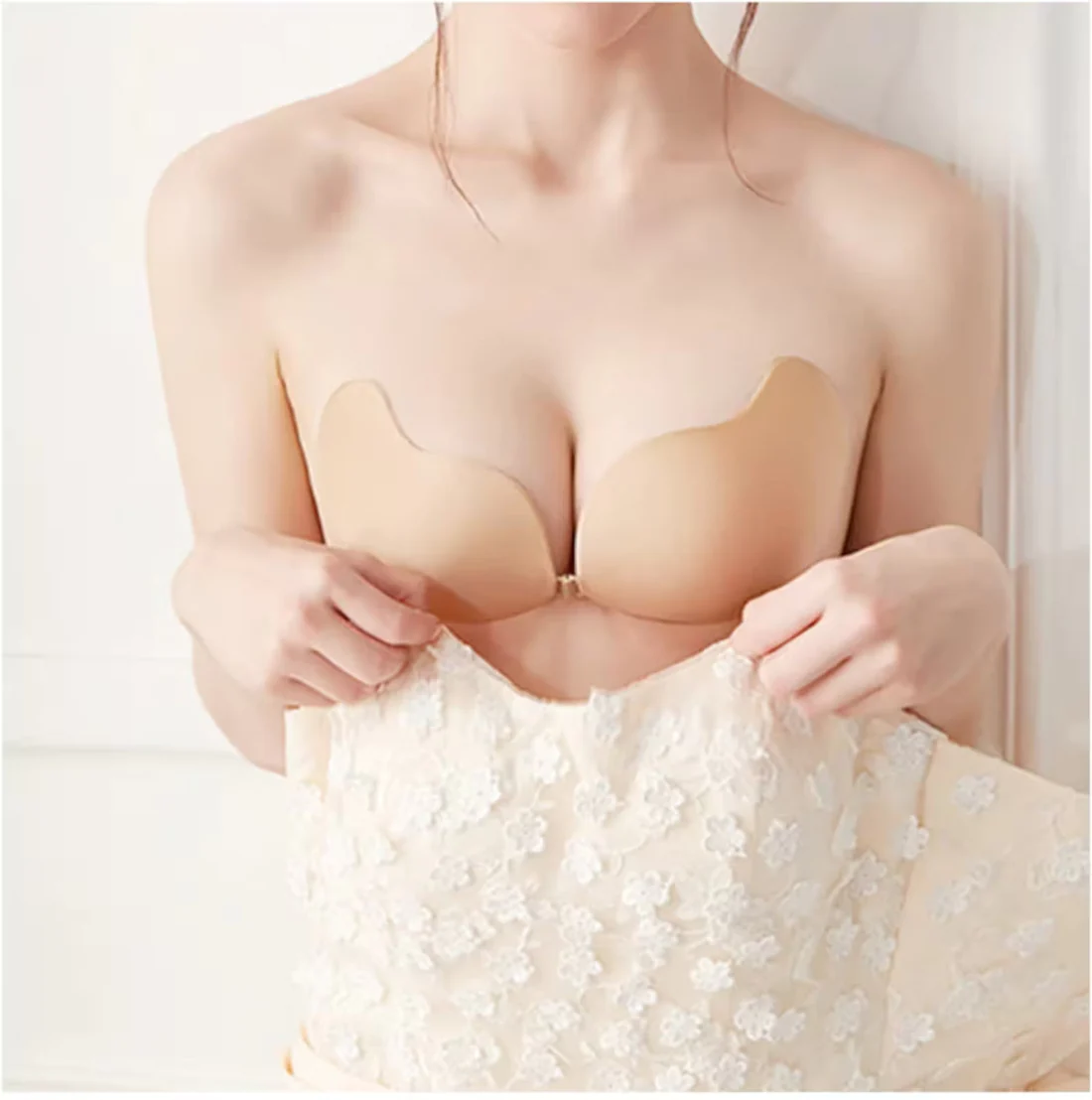 Push-Up Strapless(Buy 1 get 1 free)